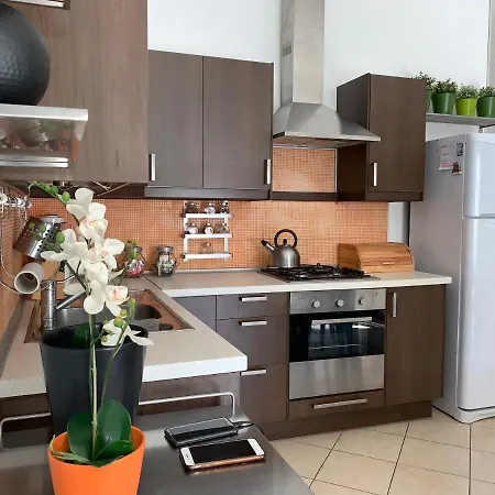 Corso Senatore Matarazzo 145 Con Terrazzo