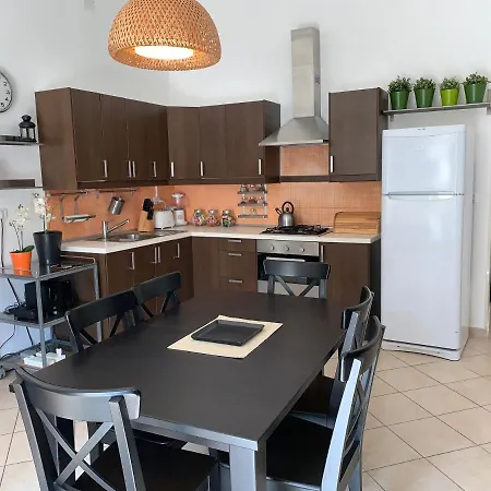 Corso Senatore Matarazzo 145 Con Terrazzo